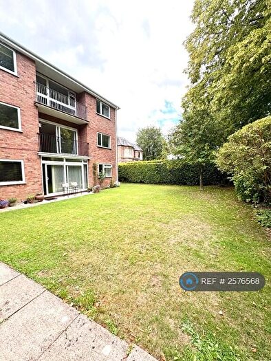 2 Bedroom Flat To Rent In Park Road, Leamington Spa, CV32