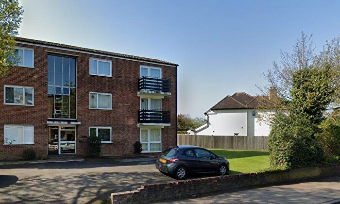 1 Bedroom Flat To Rent In Bourne Way Bromley, BR2