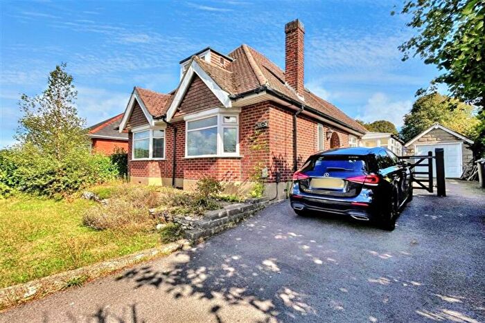2 Bedroom Detached Bungalow For Sale In Bournemouth, BH10
