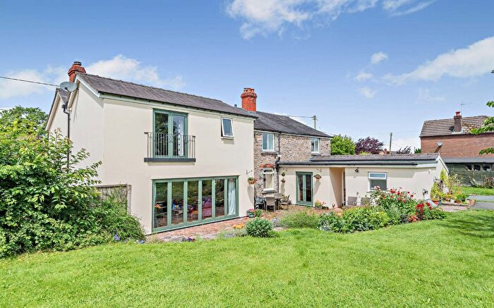6 Bedroom Detached House For Sale In Treflach, Oswestry, Shropshire, SY10