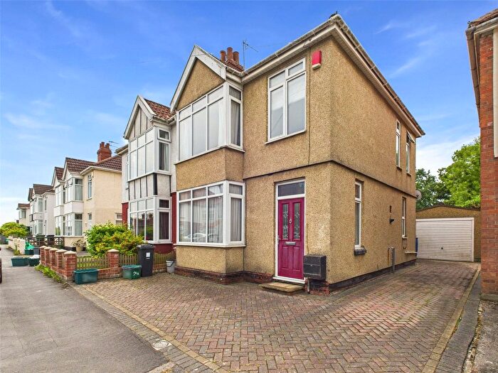 3 Bedroom Semi-Detached House For Sale In Northville Road, Bristol, BS7