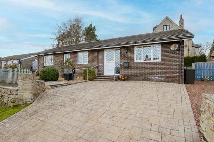 2 Bedroom Detached Bungalow For Sale In Reins Court, Hexham, NE46
