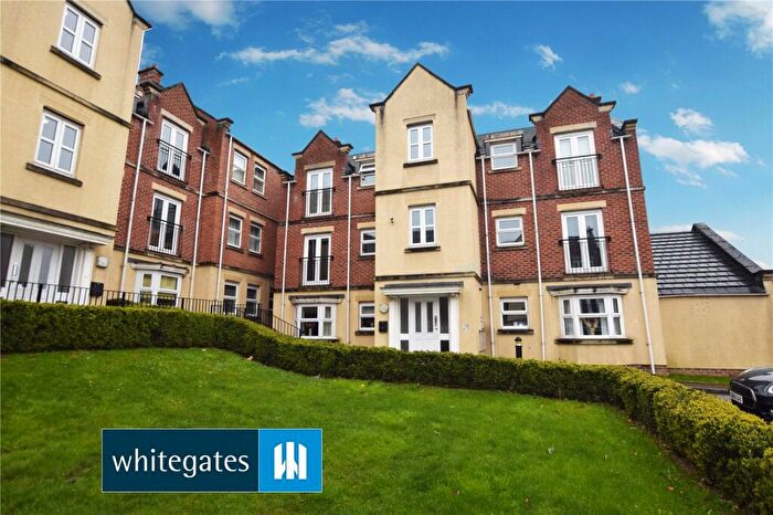 2 Bedroom Apartment For Sale In Whitehall Green, Leeds, West Yorkshire, LS12