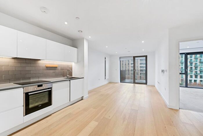 1 Bedroom Flat To Rent In Pendant Court, Royal Wharf, London, E16