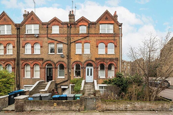 2 Bedroom Flat To Rent In Brondesbury Villas, Queens Park, NW6