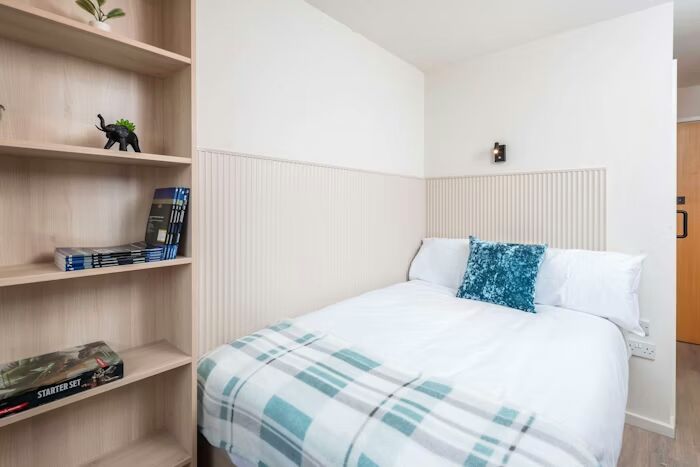 1 Bedroom Flat To Rent In Crown Station Place, Liverpool, L7