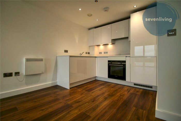 1 Bedroom Apartment To Rent In The Grand Exchange, Market Street, Bracknell, Berkshire, RG12