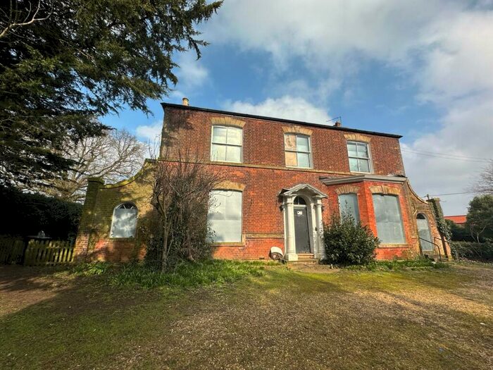 6 Bedroom Detached House For Sale In Hundleby House, Main Road, Hundleby, Spilsby, Lincolnshire, PE23