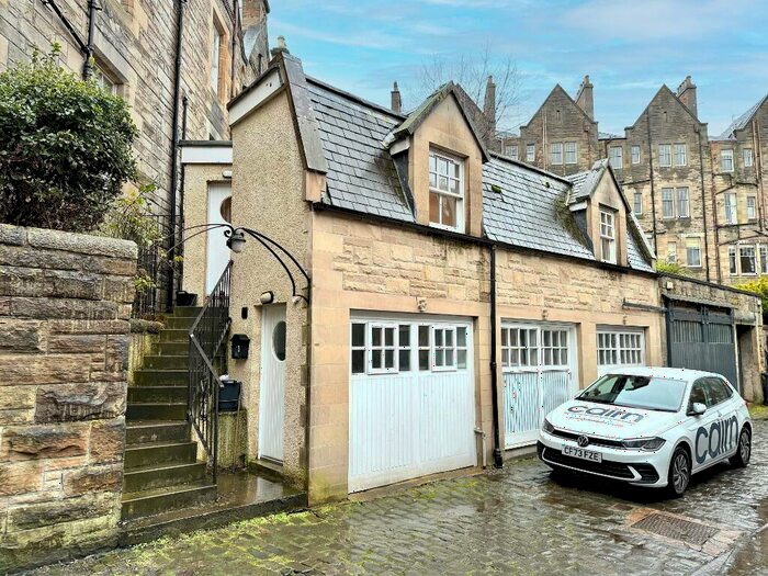2 Bedroom Flat To Rent In Douglas Gardens Mews, West End, Edinburgh, EH4