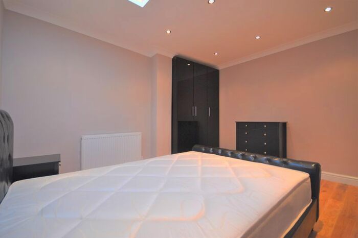 5 Bedroom Property To Rent In South Countess Road, London, E17