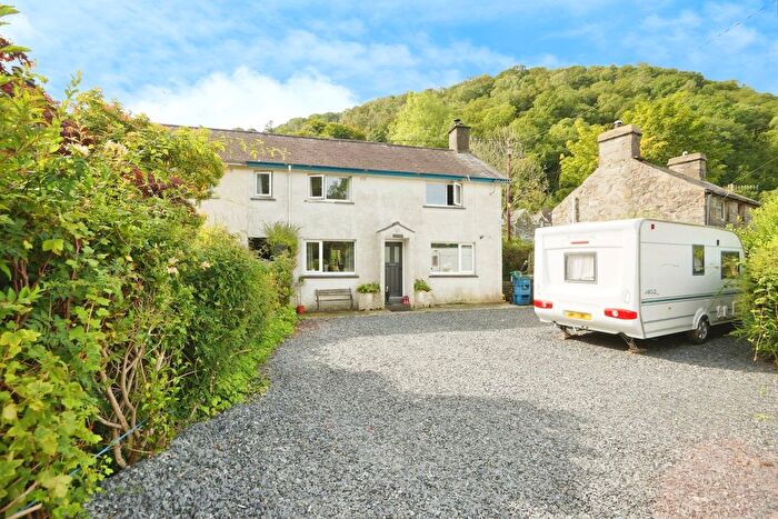 3 Bedroom End Of Terrace House For Sale In Maentwrog, Blaenau Ffestiniog, Gwynedd, LL41