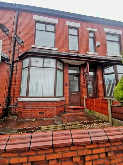 3 Bedroom Terraced House To Rent In Middleton Road, Chadderton, Oldham, OL9