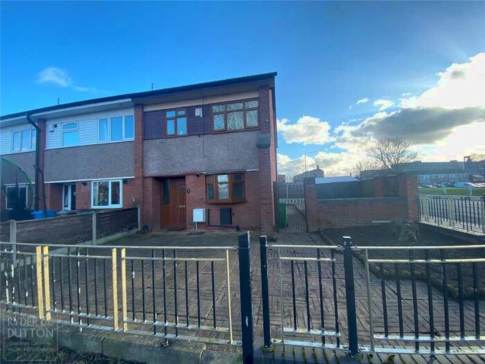 3 Bedroom Town House To Rent In Ridgway Street, Miles Platting, Manchester, M40