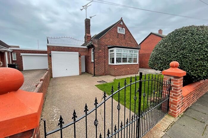 4 Bedroom Detached Bungalow For Sale In Coniston Road, North Shields, Tyne And Wear, NE30