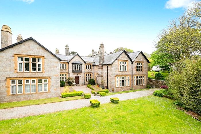 2 Bedroom Flat For Sale In Gulval, Penzance, Cornwall, TR20