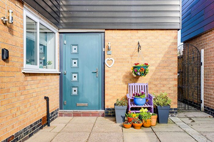 3 Bedroom Property For Sale In Sunnindale Drive, Tollerton, NG12