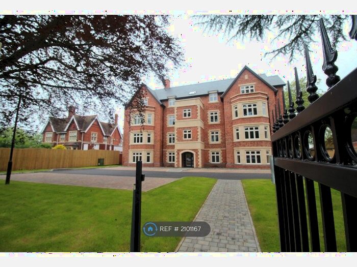 2 Bedroom Flat To Rent In Warwick Road, Coventry, CV3