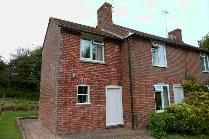 2 Bedroom Semi-Detached House To Rent In Rye Road, Rye Foreign, Rye, TN31