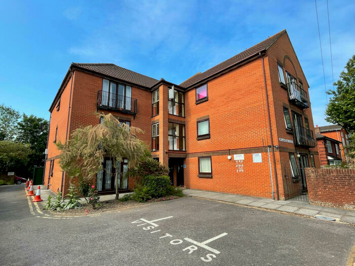 1 Bedroom Apartment To Rent In * Fully Booked Open Day! * Waterloo Road, Southampton, SO15