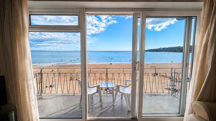 1 Bedroom Flat For Sale In Flat, Strandways Court, The Strand, Saundersfoot, Pembrokeshire, SA69