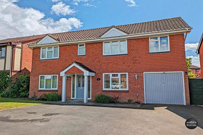 4 Bedroom Detached House For Sale In Kempton Avenue, Bobblestock, Hereford, HR4