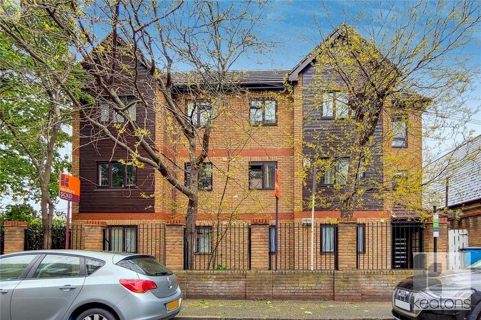 Studio To Rent In Harton Lodge, Harton Street, London, SE8