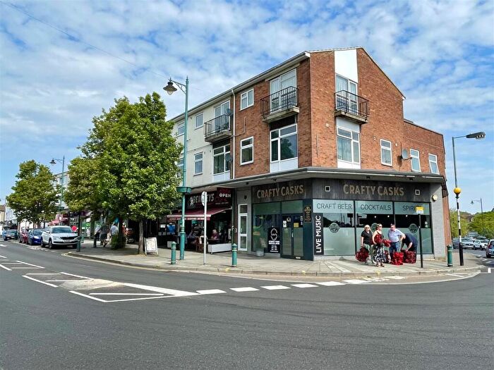 1 Bedroom Flat To Rent In Ulfa Court, Rayleigh, SS6