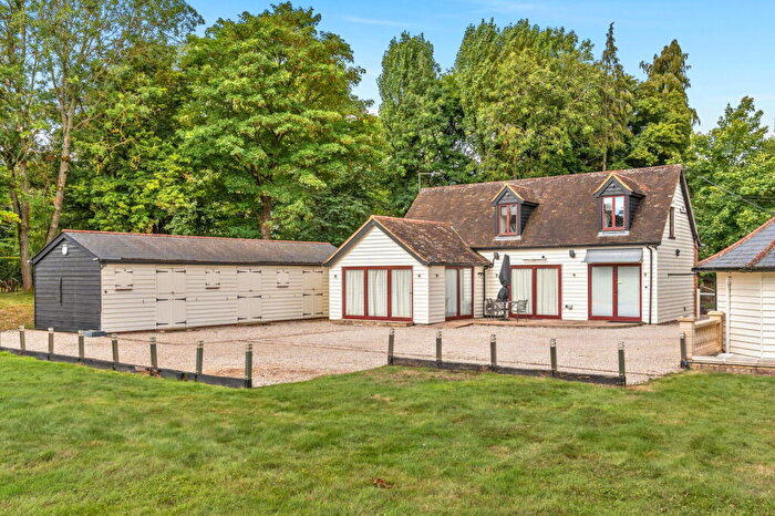 3 Bedroom Detached House For Sale In Coles Park, Westmill, Buntingford, SG9