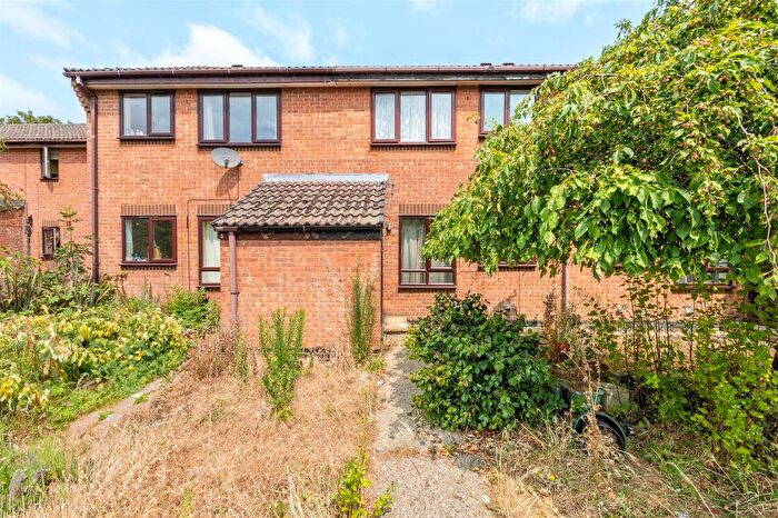 1 Bedroom Flat For Sale In Exbourne Road, Reading, RG2