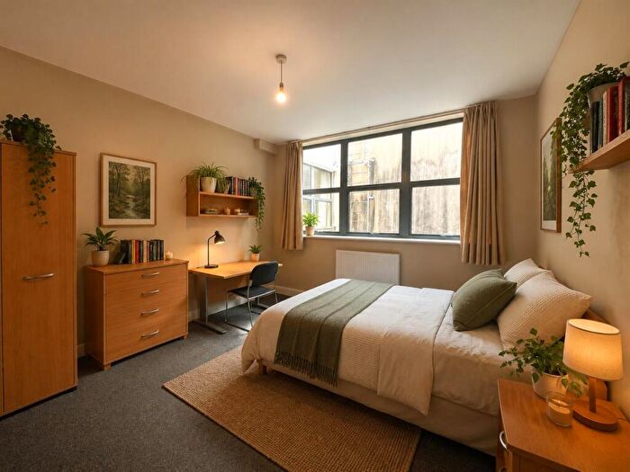 5 Bedroom Apartment To Rent In St. Augustines Parade, Bristol, BS1