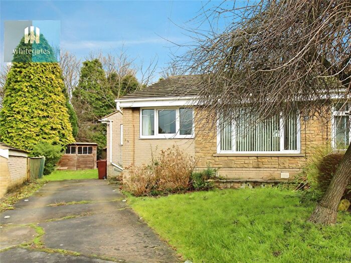 2 Bedroom Bungalow To Rent In Woodleigh Crescent, Ackworth, Pontefract, West Yorkshire, WF7