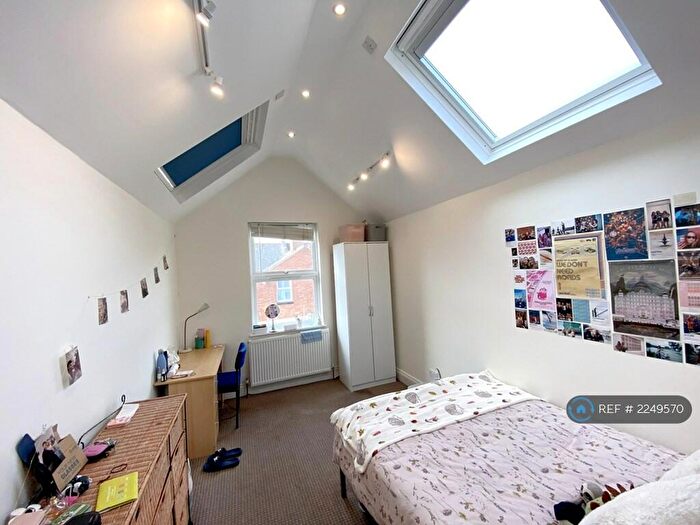 5 Bedroom Terraced House To Rent In St. Johns Road, Exeter, EX1