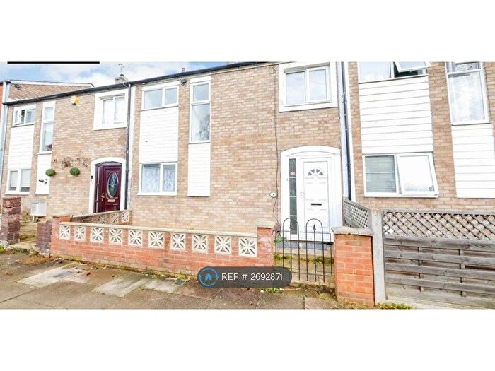 3 Bedroom Terraced House To Rent In Gean Walk, Hatfield, AL10