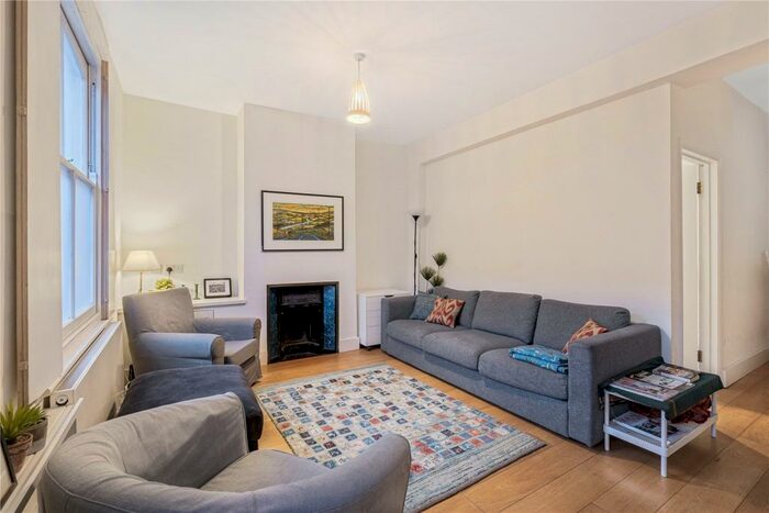 3 Bedroom Terraced House To Rent In Wimbolt Street, Shoreditch, London, E2