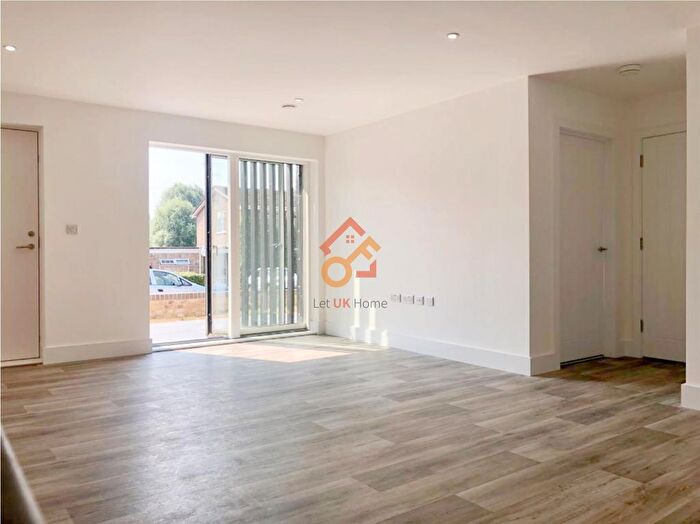 2 Bedroom Flat To Rent In Attewater House, Water Street, Cambridge, CB4