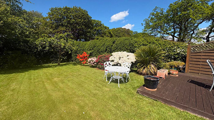 3 Bedroom Detached Bungalow For Sale In Dunstan Lane, Neston, CH64