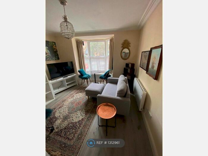 2 Bedroom Flat To Rent In Portland Street, Aberystwyth, SY23