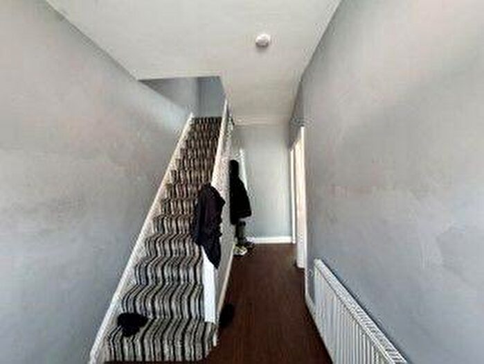 3 Bedroom Semi-Detached House For Sale In Ash Road, Denton, Manchester, Greater Manchester, M34
