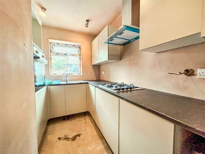 4 Bedroom Terraced House To Rent In Thorn Grove, Manchester, Greater Manchester, M14