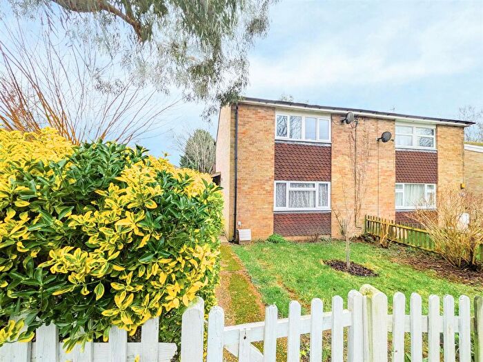 3 Bedroom Semi-Detached House For Sale In Lealands Drive, Uckfield, TN22