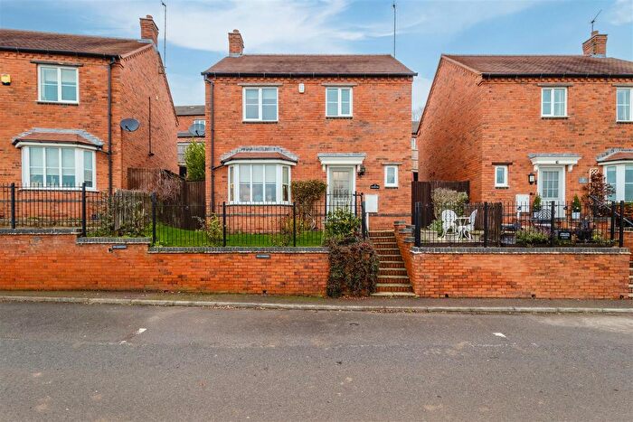 3 Bedroom Detached House For Sale In Howcombe Gardens, Napton, Southam, CV47