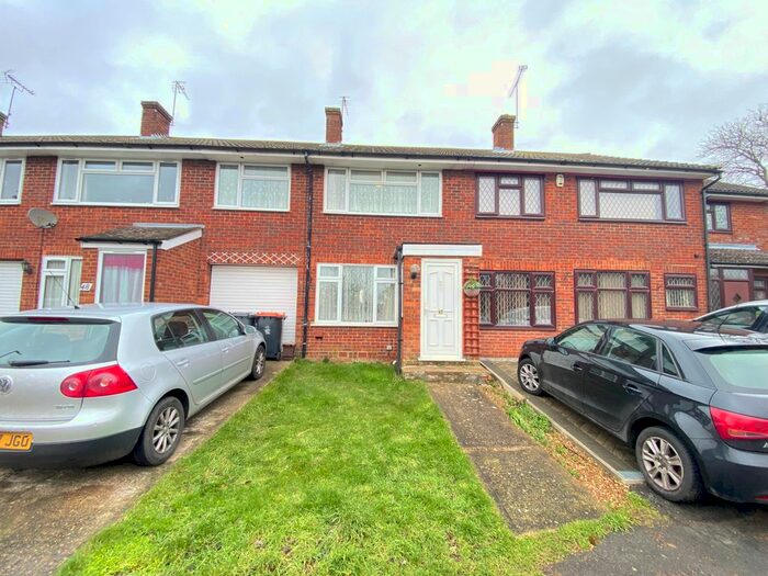 3 Bedroom Property To Rent In White Horse Close, Hockliffe, Leighton Buzzard, LU7