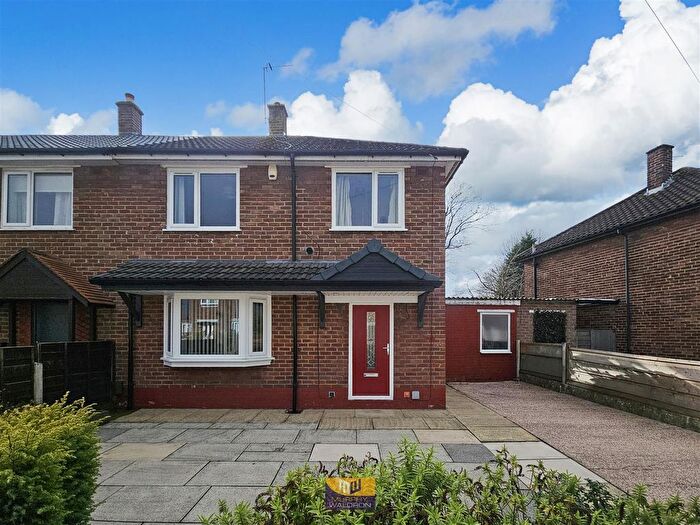 3 Bedroom Terraced House For Sale In Hereford Road, Eccles, Manchester, M30