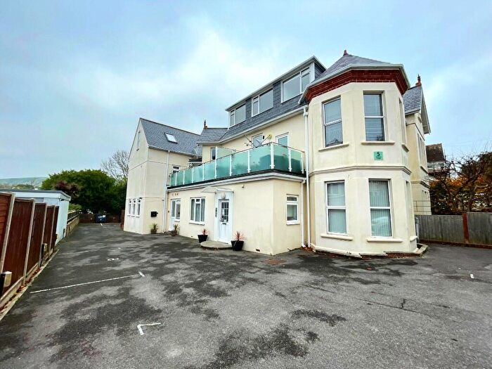 2 Bedroom Flat To Rent In Victoria Road, Swanage, Dorset, BH19