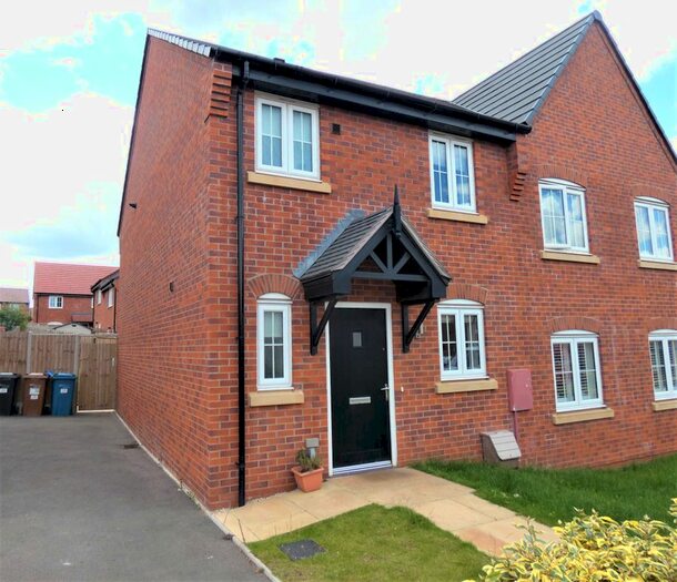 3 Bedroom Semi-Detached House To Rent In Woodlark Way, Streethay, Lichfield, WS13