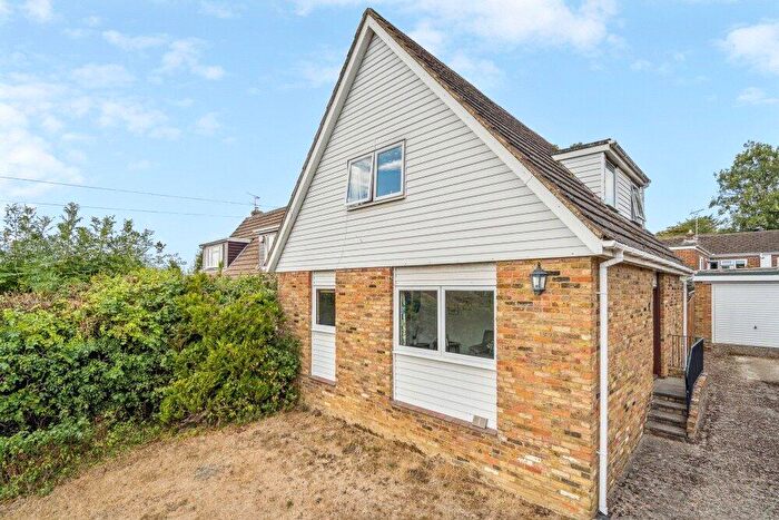 3 Bedroom Detached House For Sale In Mountain Ash, Marlow, Buckinghamshire, SL7
