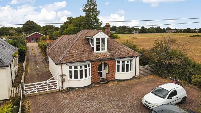 4 Bedroom Detached House For Sale In Newmarket Road, Stow-Cum-Quy, CB25