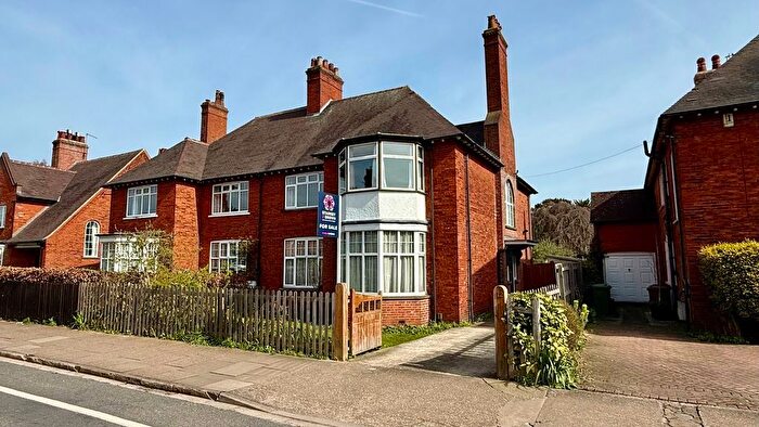 4 Bedroom Semi Detached House For Sale In Queensway, Lincoln, LN2