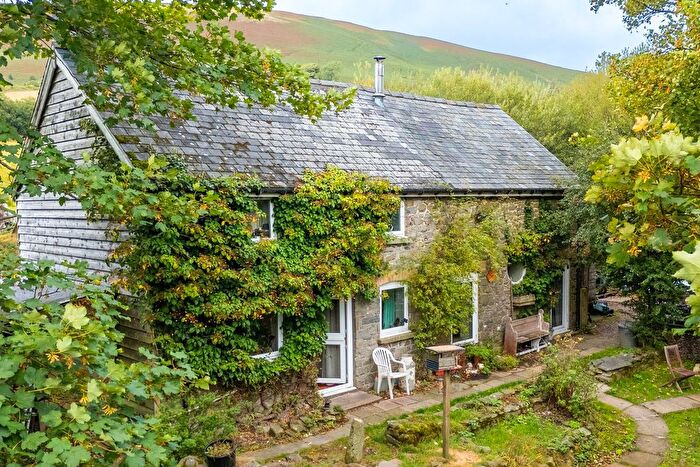 2 Bedroom Detached House For Sale In Llanwrthwl, Llandrindod Wells, LD1
