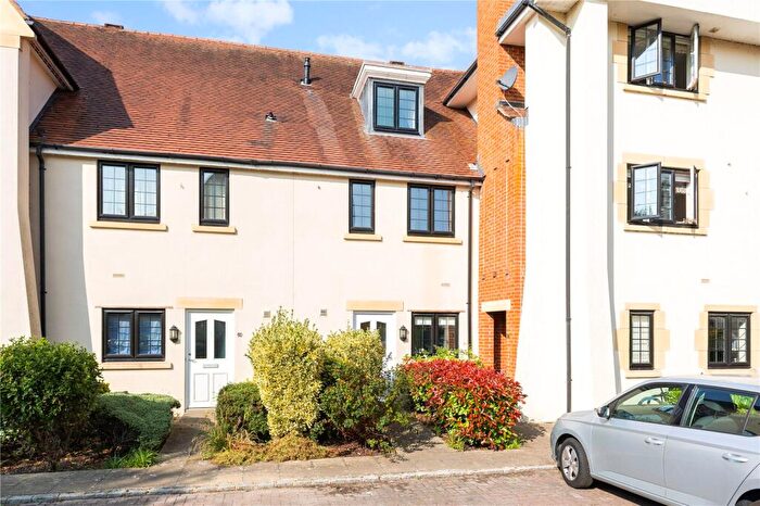 4 Bedroom Terraced House To Rent In Lark Hill, Oxford, Oxfordshire, OX2